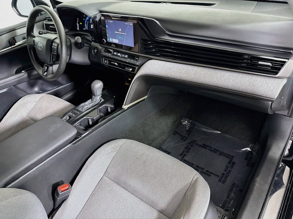 Used 2026 Toyota Camry LE FWD image 29