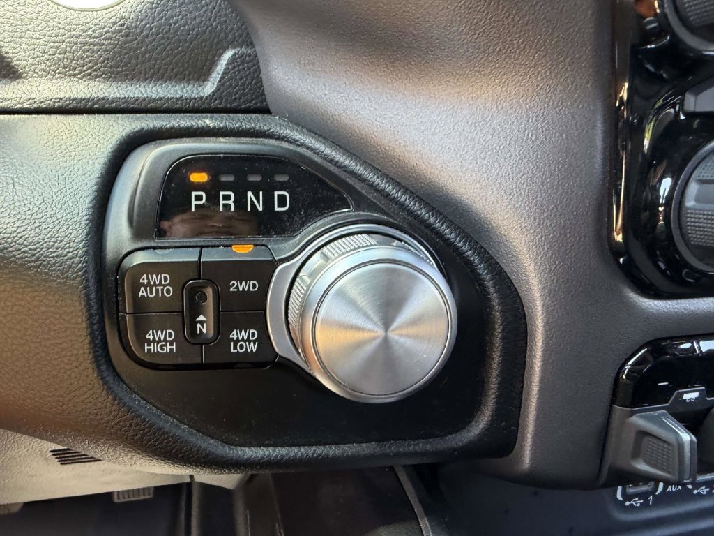 Used 2022 RAM 1500 Laramie w/ Sport Appearance Package AWD/4WD image 29