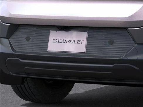 New 2026 Chevrolet Equinox EV LT AWD/4WD image 14