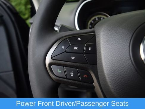 Used 2021 Jeep Cherokee Trailhawk w/ Technology Group AWD/4WD image 6