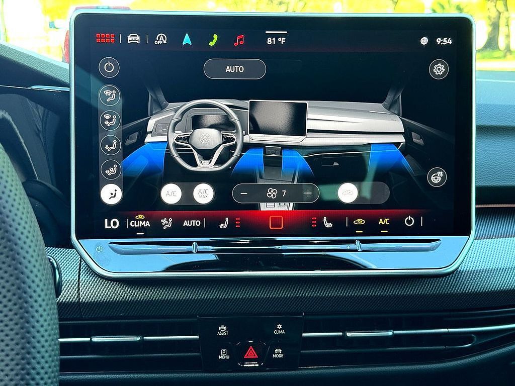 New 2026 Volkswagen GTI SE FWD image 15