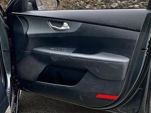 Used 2020 Kia Forte LXS image 20