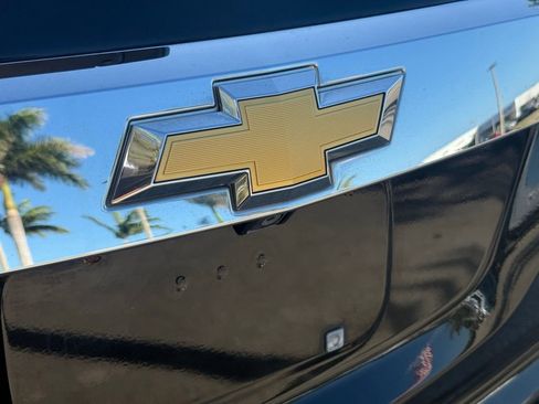 Used 2017 Chevrolet Traverse LT w/ Style and Technology Package image 35