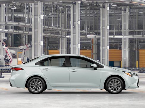 New 2026 Toyota Corolla LE FWD image 12