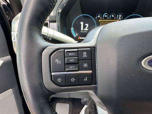 Used 2023 Ford F150 Lariat w/ Equipment Group 502A High AWD/4WD image 32