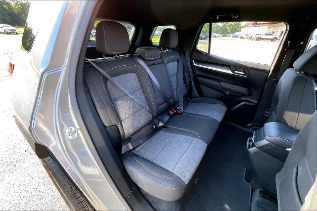 Used 2026 GMC Terrain Elevation AWD/4WD image 25
