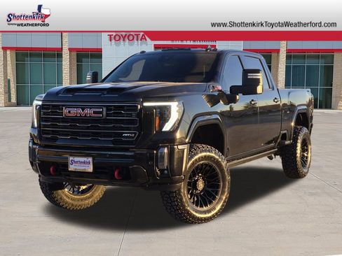 Used 2024 GMC Sierra 2500 AT4 w/ AT4 Premium Plus Package image 1