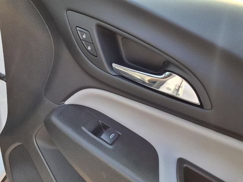 Used 2024 Chevrolet Equinox LS w/ LS Convenience Package FWD image 84