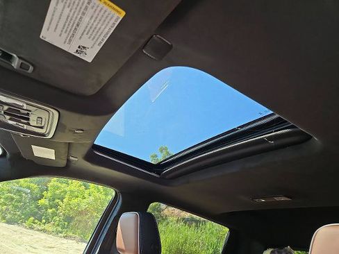 New 2026 GMC Sierra 2500 Denali Ultimate AWD/4WD image 12