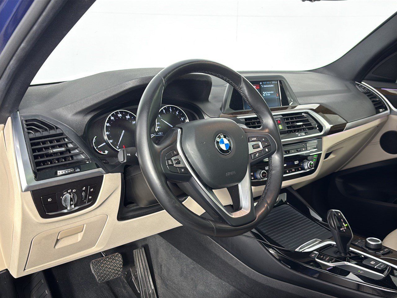 Used 2019 BMW X3 sDrive30i w/ Driving Assistance Package RWD image 4