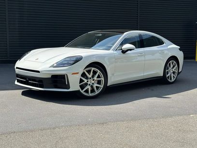 New 2026 Porsche Panamera 4