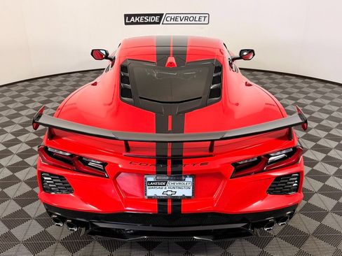 Used 2022 Chevrolet Corvette Stingray Preferred Cpe w/ Z51 Performance Package RWD image 8