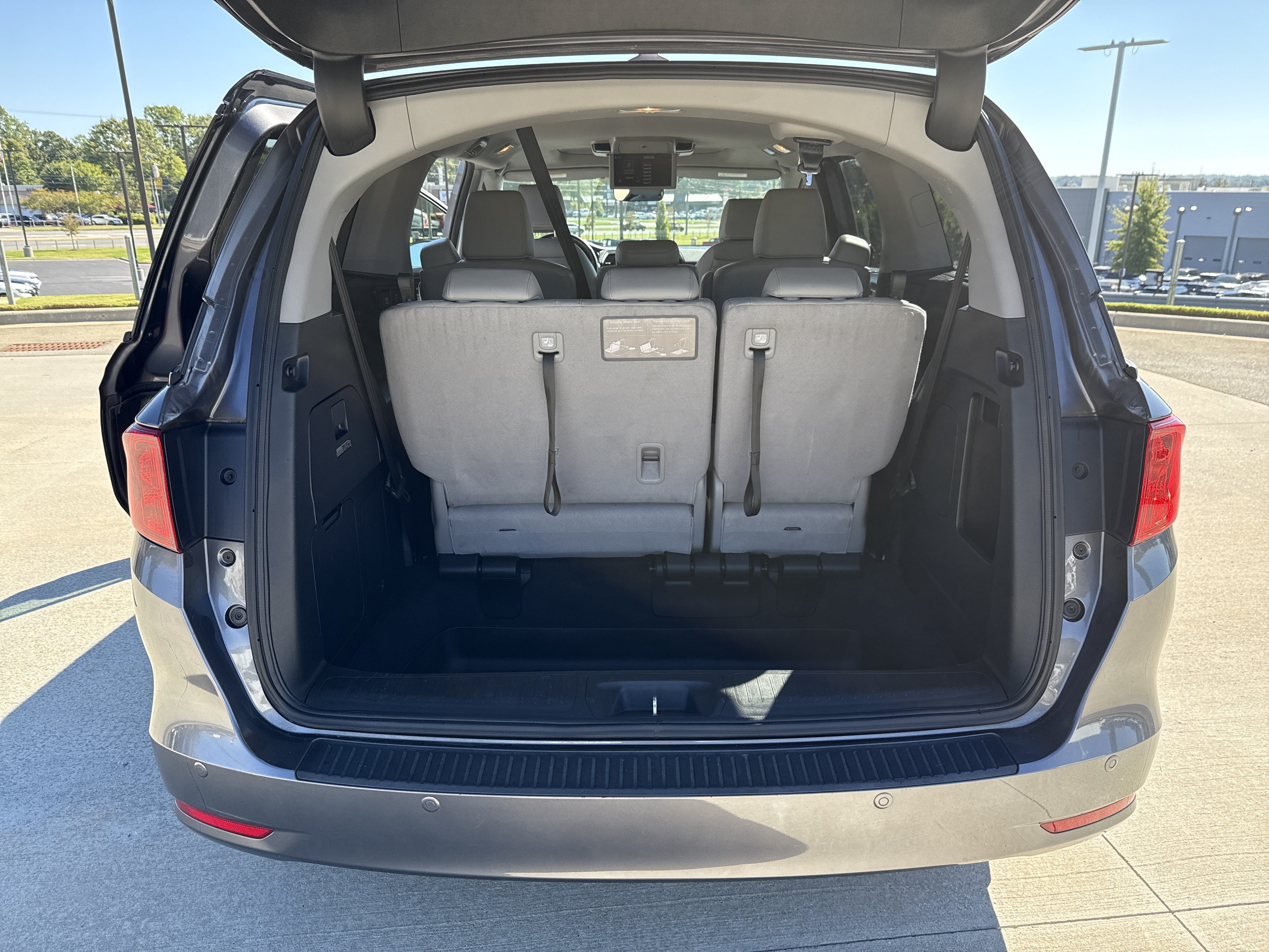 Used 2019 Honda Odyssey Elite image 35