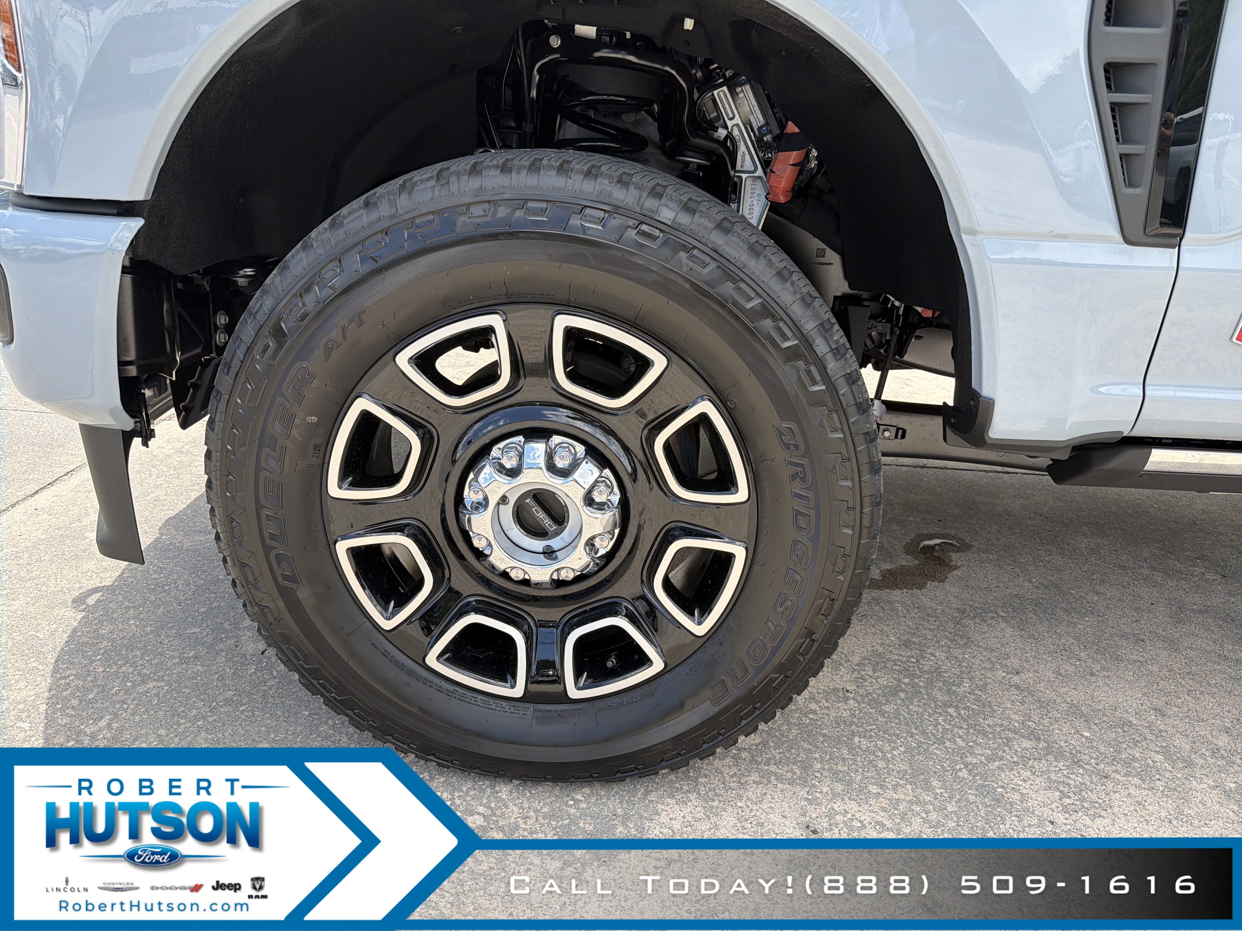New 2026 Ford F250 Platinum AWD/4WD image 9