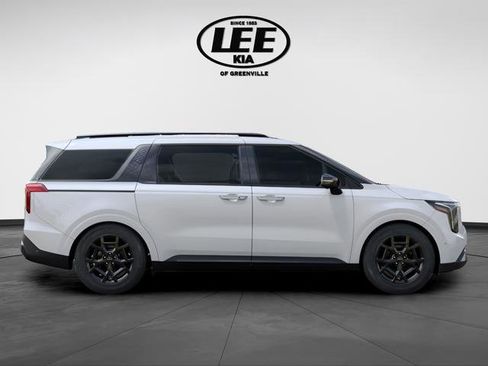 New 2026 Kia Carnival SX w/ SX Dark Edition Package image 9