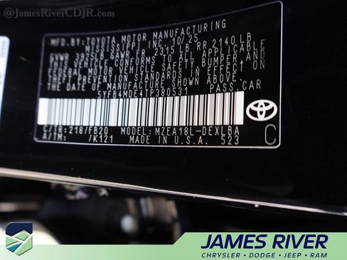 Used 2026 Toyota Corolla LE FWD image 37