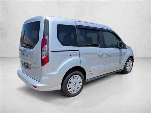 Used 2016 Ford Transit Connect XLT FWD image 5