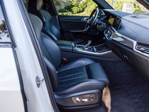 Used 2023 BMW X5 M w/ Executive Package image 20