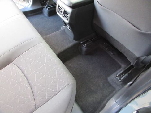 Used 2019 Toyota RAV4 XLE w/ Convenience Package AWD/4WD image 22