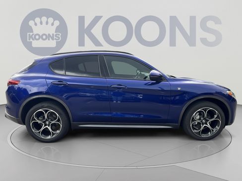 Used 2023 Alfa Romeo Stelvio Ti w/ Active Assist Plus Package AWD/4WD image 8