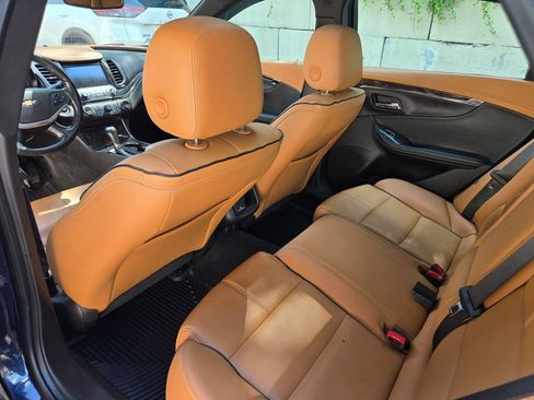 Used 2015 Chevrolet Impala LTZ FWD image 11