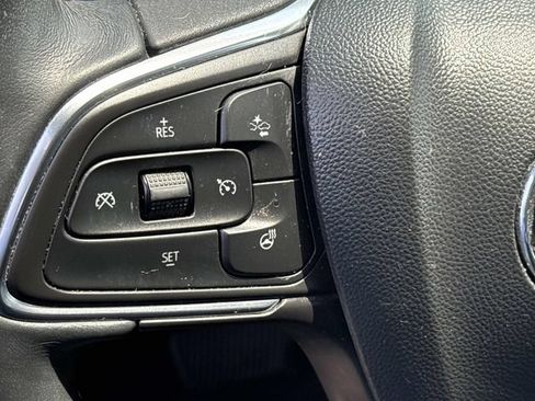 Used 2021 Buick Envision Essence w/ Technology Package I FWD image 29