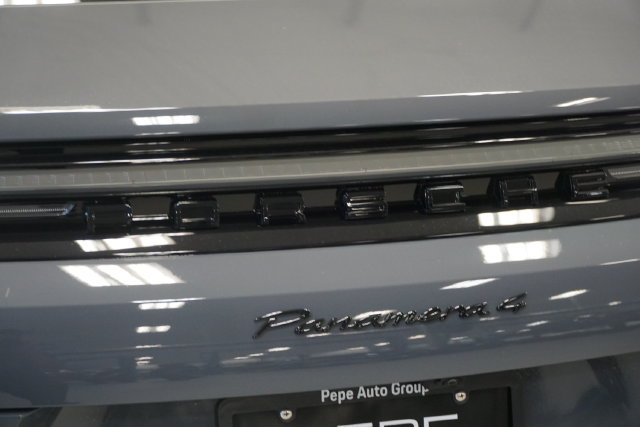 New 2026 Porsche Panamera 4 AWD/4WD image 8