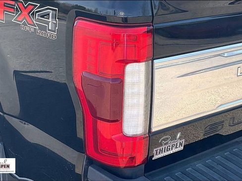 Used 2018 Ford F250 Limited image 27