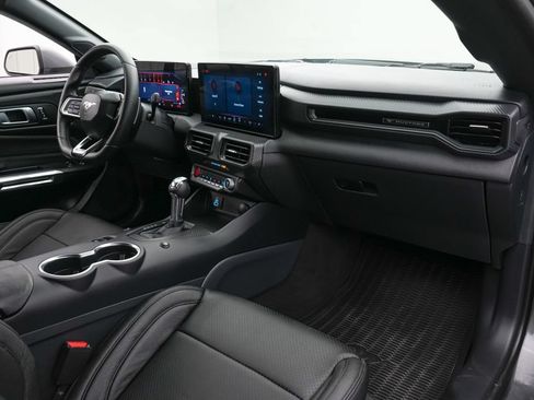 Certified 2025 Ford Mustang GT RWD image 26