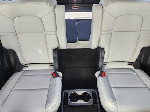 New 2026 Lincoln Aviator AWD w/ Jet Appearance Package image 14