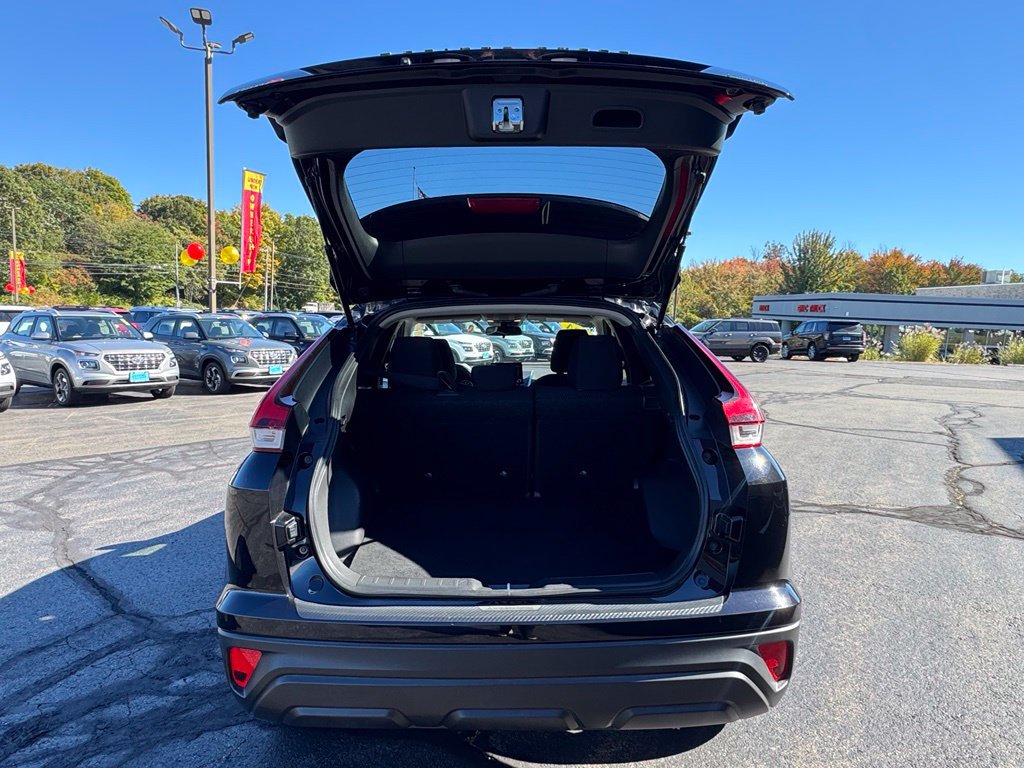 Used 2024 Mitsubishi Eclipse Cross LE AWD/4WD image 21