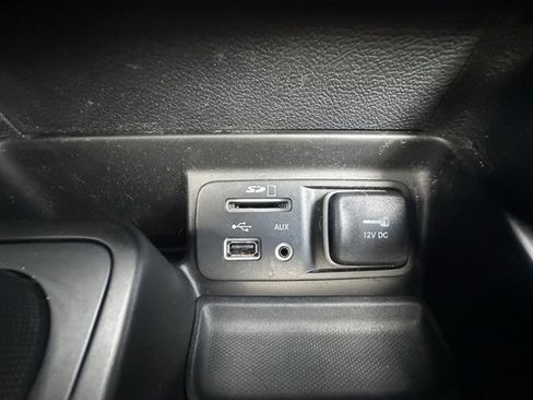 Used 2016 Jeep Cherokee High Altitude image 27