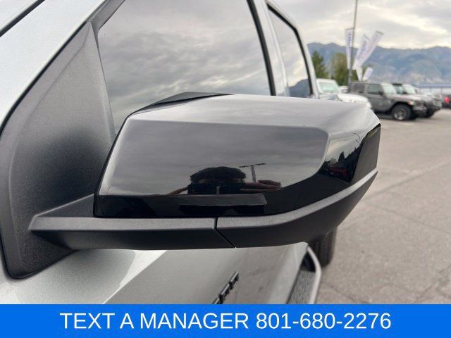 Used 2024 Chevrolet Colorado Trail Boss w/ Technology Package AWD/4WD image 14