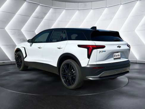 New 2026 Chevrolet Blazer EV LT w/ LPO, Blackout Package FWD image 3