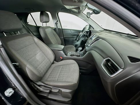 Used 2024 Chevrolet Equinox LT FWD image 30