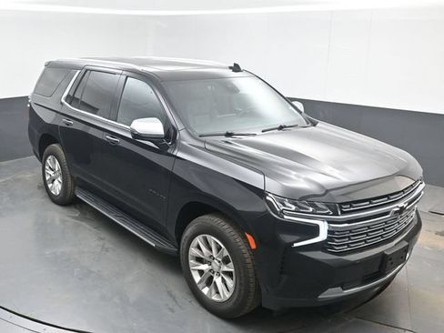 Used 2023 Chevrolet Tahoe Premier w/ Premium Package AWD/4WD image 39