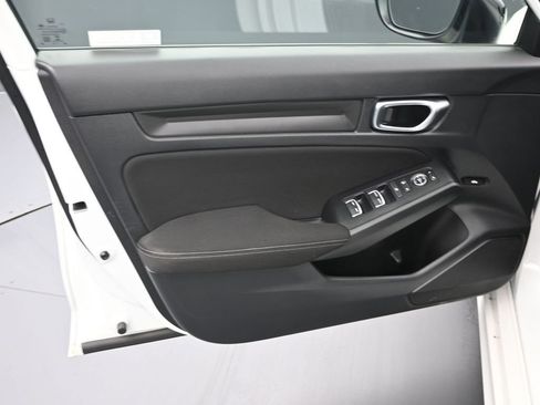 Used 2022 Honda Civic Sport image 11