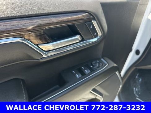 Used 2024 Chevrolet Silverado 1500 LT image 16