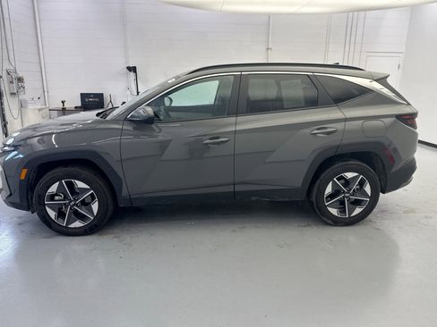 Used 2026 Hyundai Tucson SEL AWD/4WD image 2