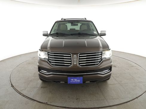 Used 2015 Lincoln Navigator 2WD w/ Equipment Group 101A Reserve image 2