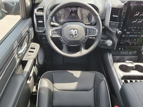 New 2026 RAM 1500 Laramie AWD/4WD image 15