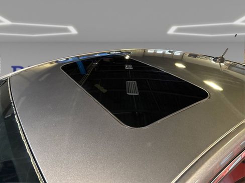 Used 2013 Ford Fusion Titanium FWD image 12