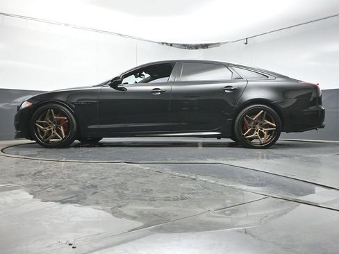 Used 2014 Jaguar XJ R LWB RWD image 41