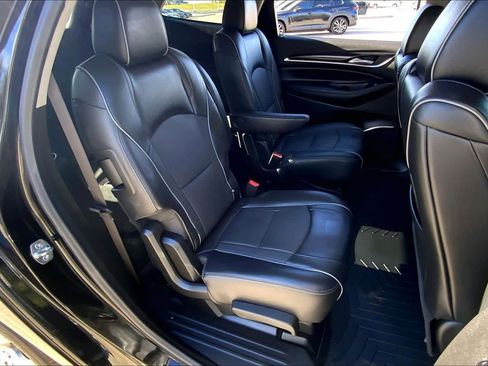 Used 2021 Buick Enclave Avenir image 40