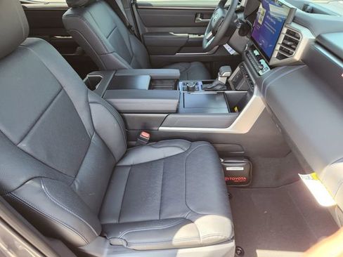 New 2026 Toyota Tundra Platinum AWD/4WD image 12