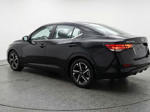 Used 2025 Nissan Sentra SV FWD image 6
