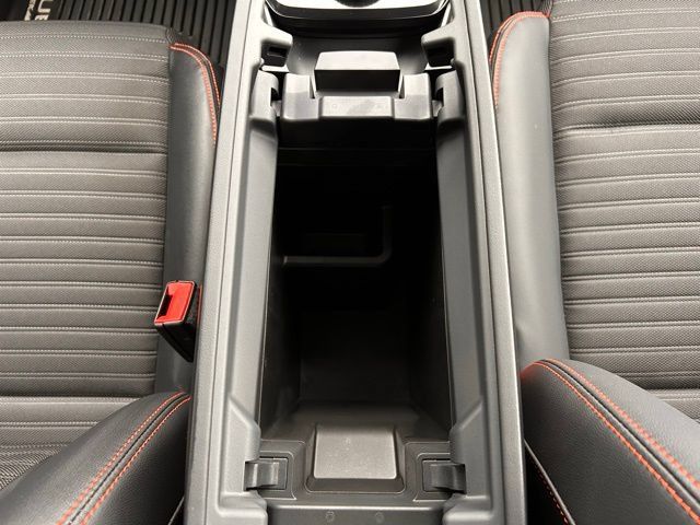 Used 2026 Nissan Rogue SV AWD/4WD image 19