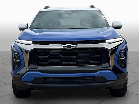 New 2026 Chevrolet Equinox ACTIV w/ Convenience Package III FWD image 4