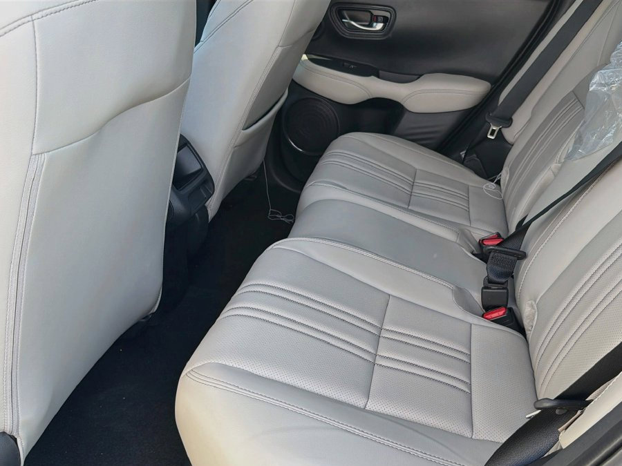 New 2027 Honda HR-V EX-L image 24