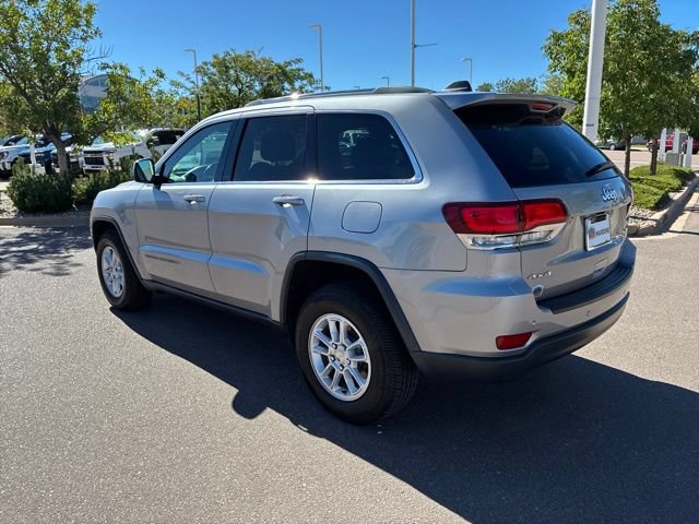 Used 2020 Jeep Grand Cherokee Laredo AWD/4WD image 4
